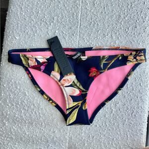 Triangl Swimwear Floral Bikini Bottom Size Small NWT